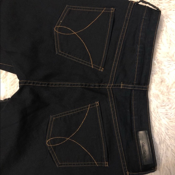 Calvin Klein Jeans Ultimate Skinny - Picture 3 of 5